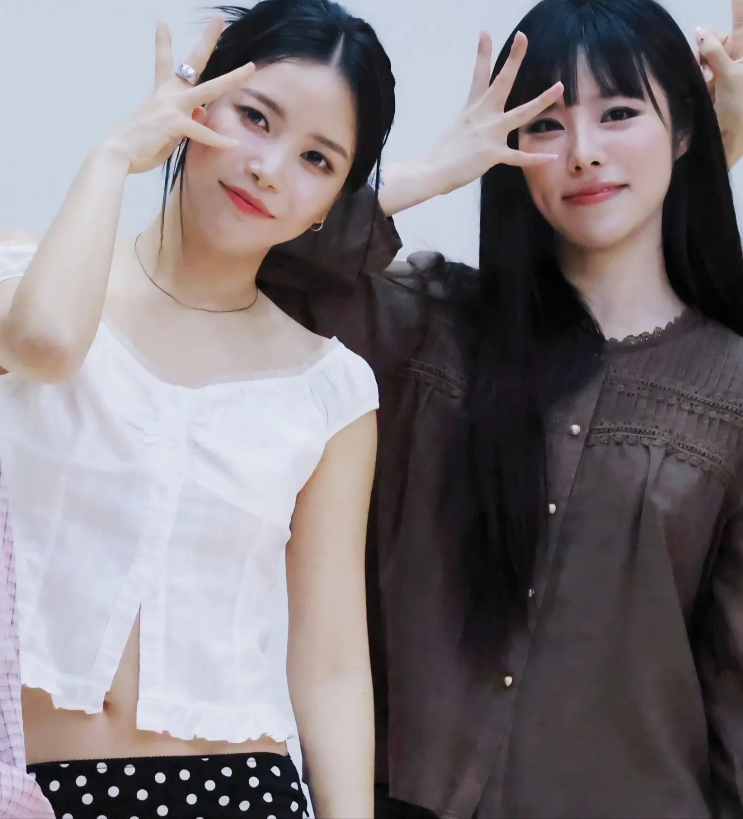 Behind-the-scenes cut of Solar (MAMAMOO)