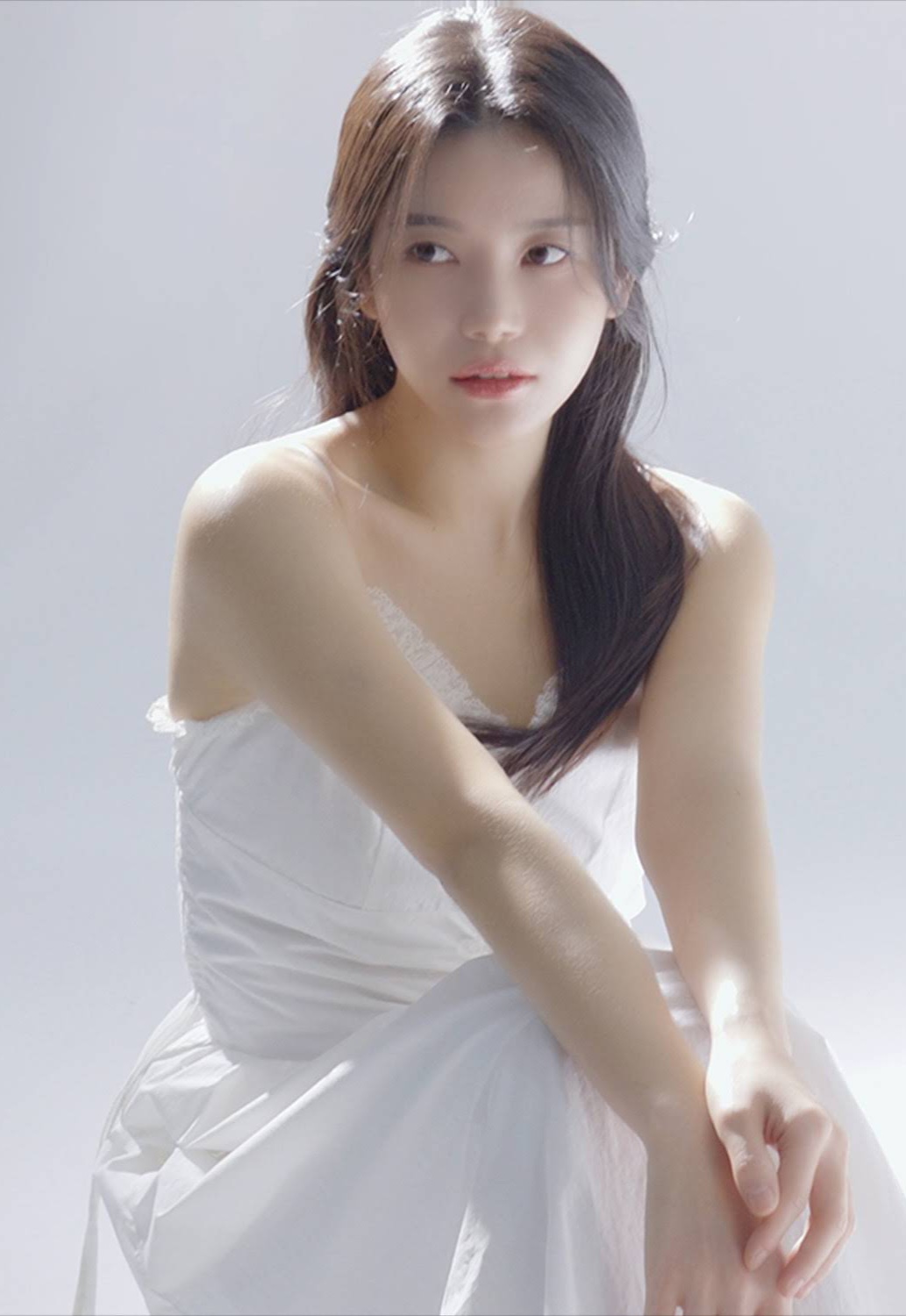 Behind-the-scenes cut of Solar (MAMAMOO)