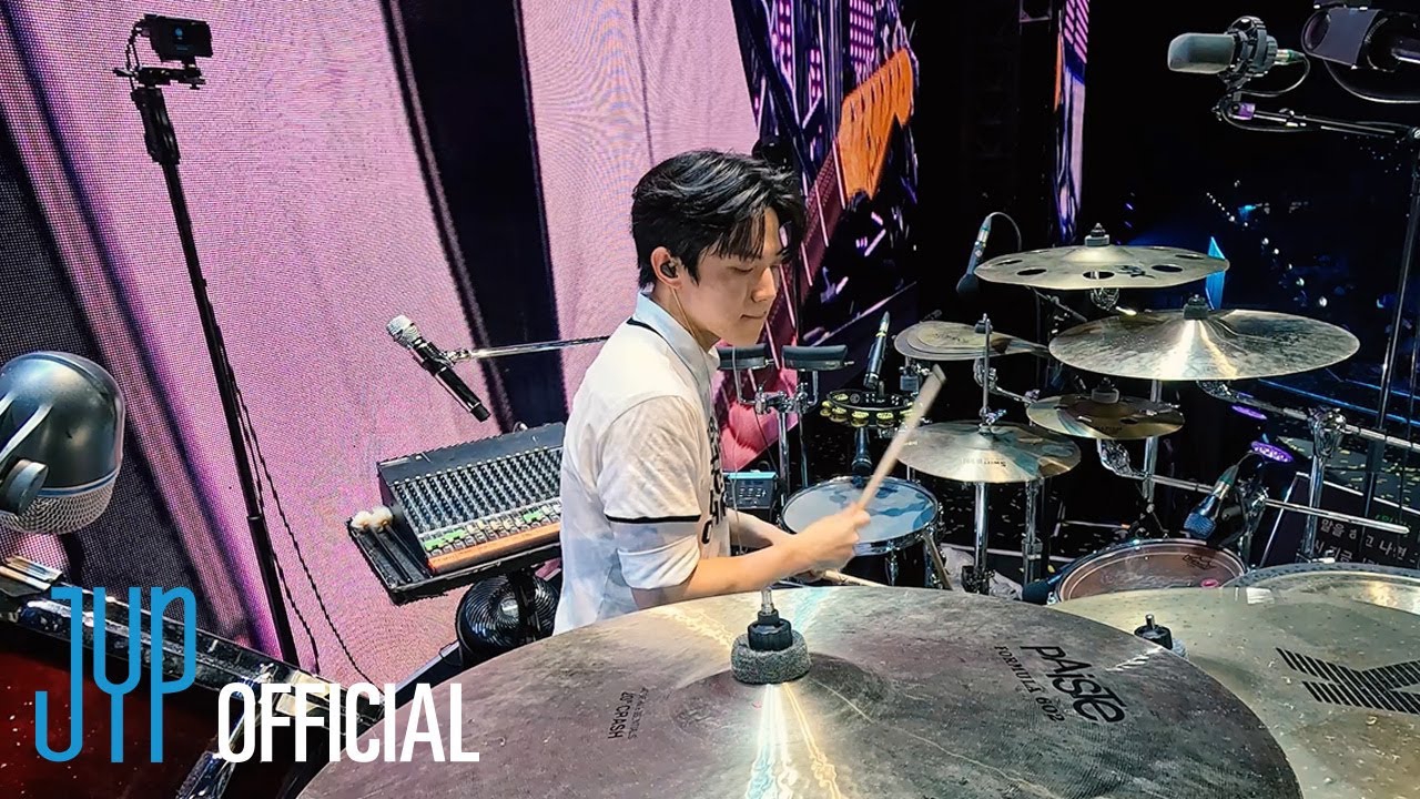 Behind-the-scenes cut of DAY6