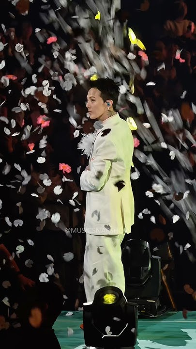 A heartfelt wallpaper shared by G-DRAGON (BIGBANG)'s fans