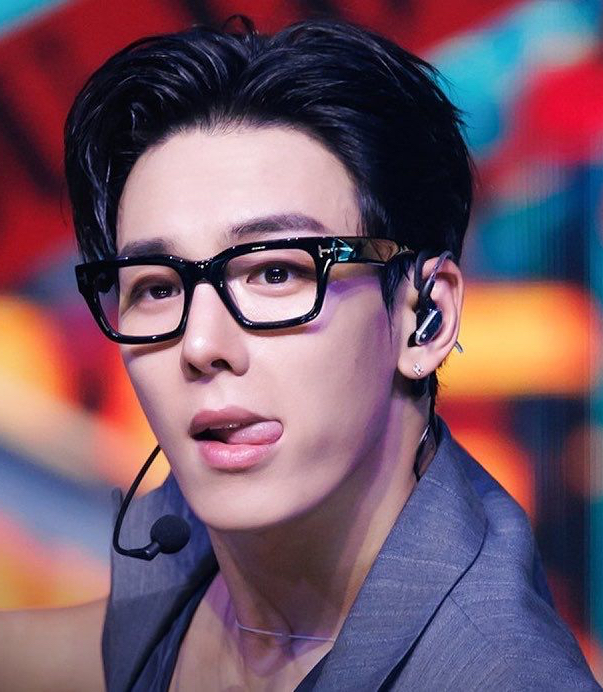 Popular K-POP post loved by fans
