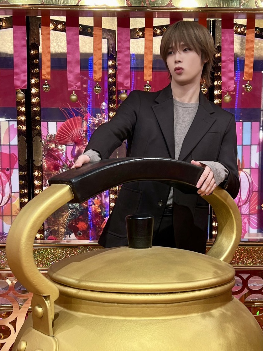 Recent activity shot of K (&TEAM)