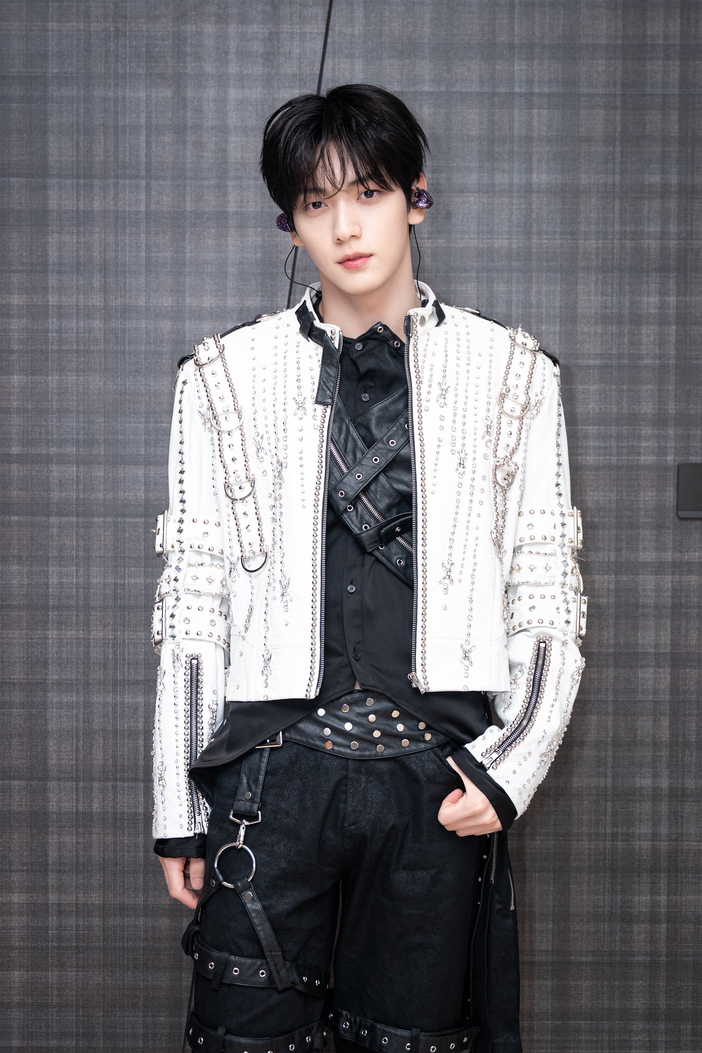 Latest photo of Soobin (TOMORROW X TOGETHER)