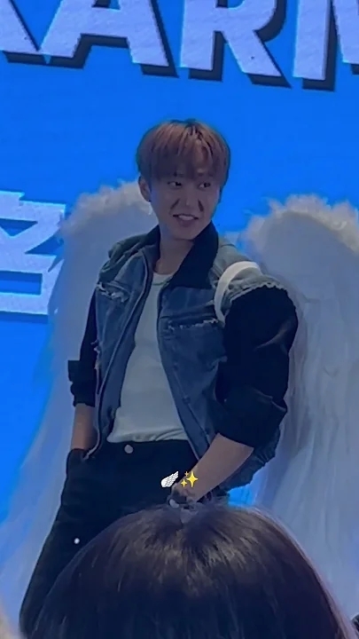 A moment captured by Changbin (Stray Kids)'s fan