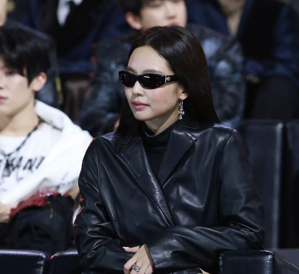 Jennie (BLACKPINK)的最新活动照片