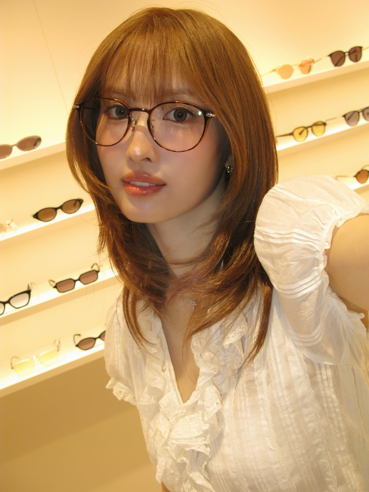 Foto terbaru Momo (TWICE)