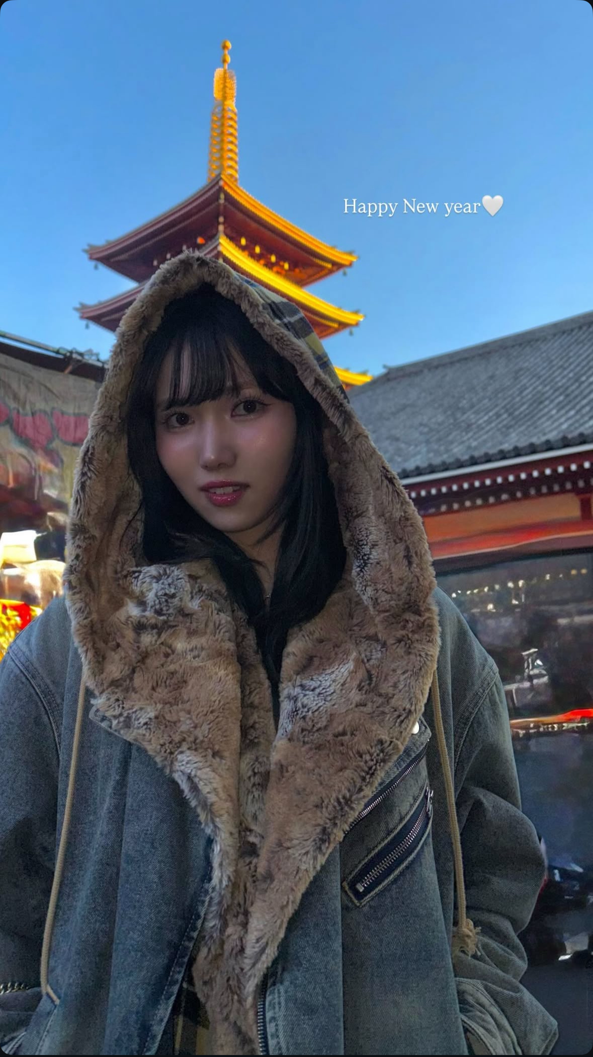 Fan-made special wallpaper for Kenmotsu Nano (IS:SUE)