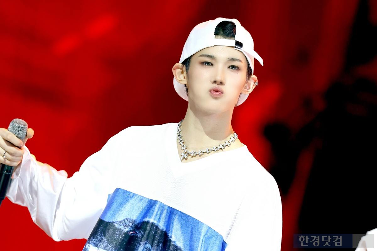 Behind-the-scenes cut of Jo (&TEAM)