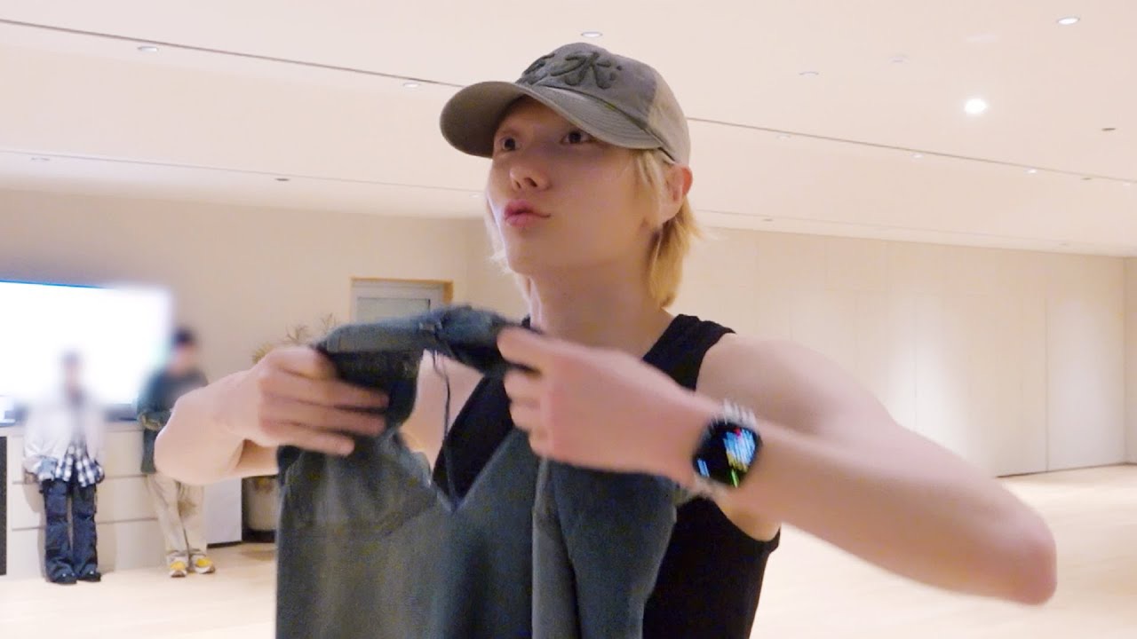 Recent activity shot of Leehan (BOYNEXTDOOR)