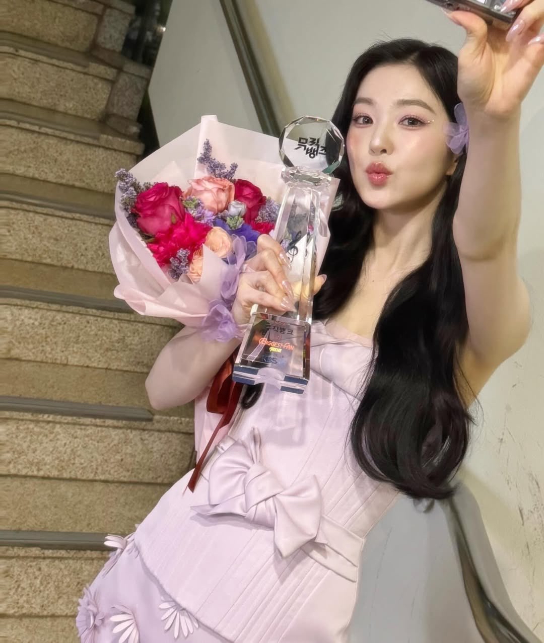 A moment captured by Red Velvet's fan