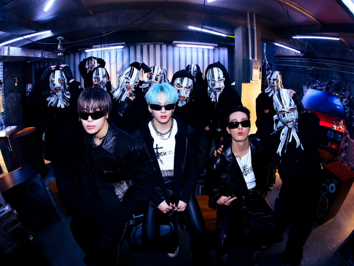 Behind-the-scenes cut of Xikers