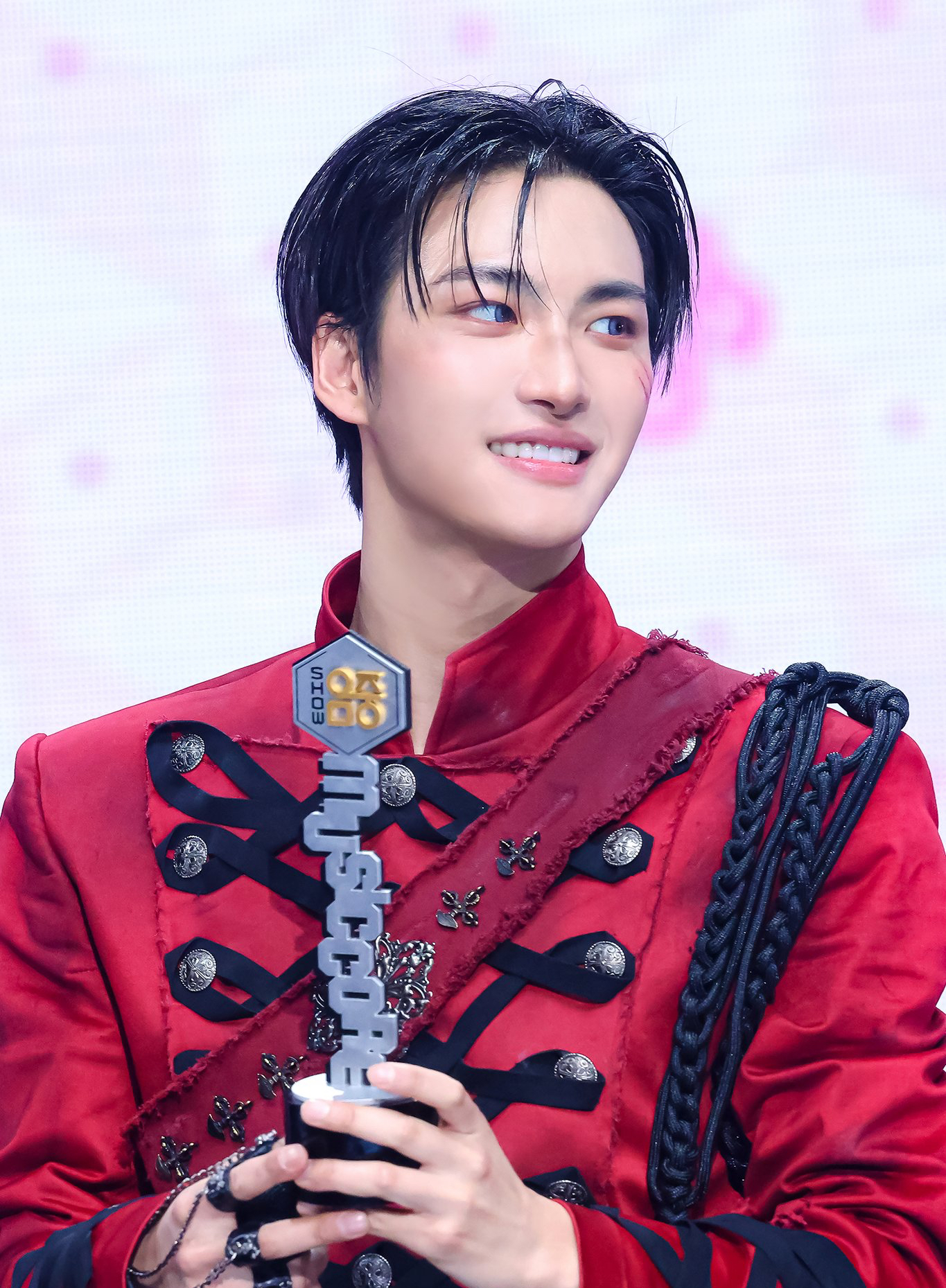Latest photo of Seonghwa (ATEEZ)