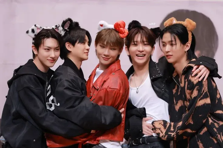 Behind-the-scenes cut of TNX