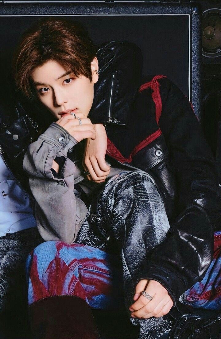 Behind-the-scenes cut of Seungmin (Stray Kids)