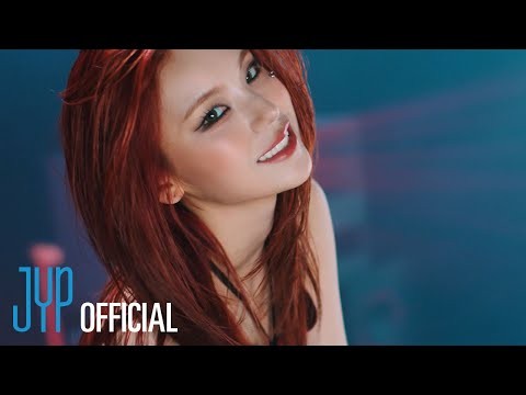 A moment captured by Yeji (ITZY)'s fan