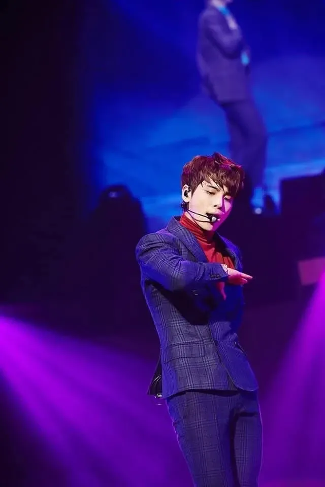 Recent activity shot of Jonghyun (SHINee)