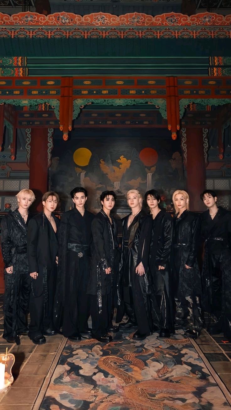 Stray Kids의 최신 사진