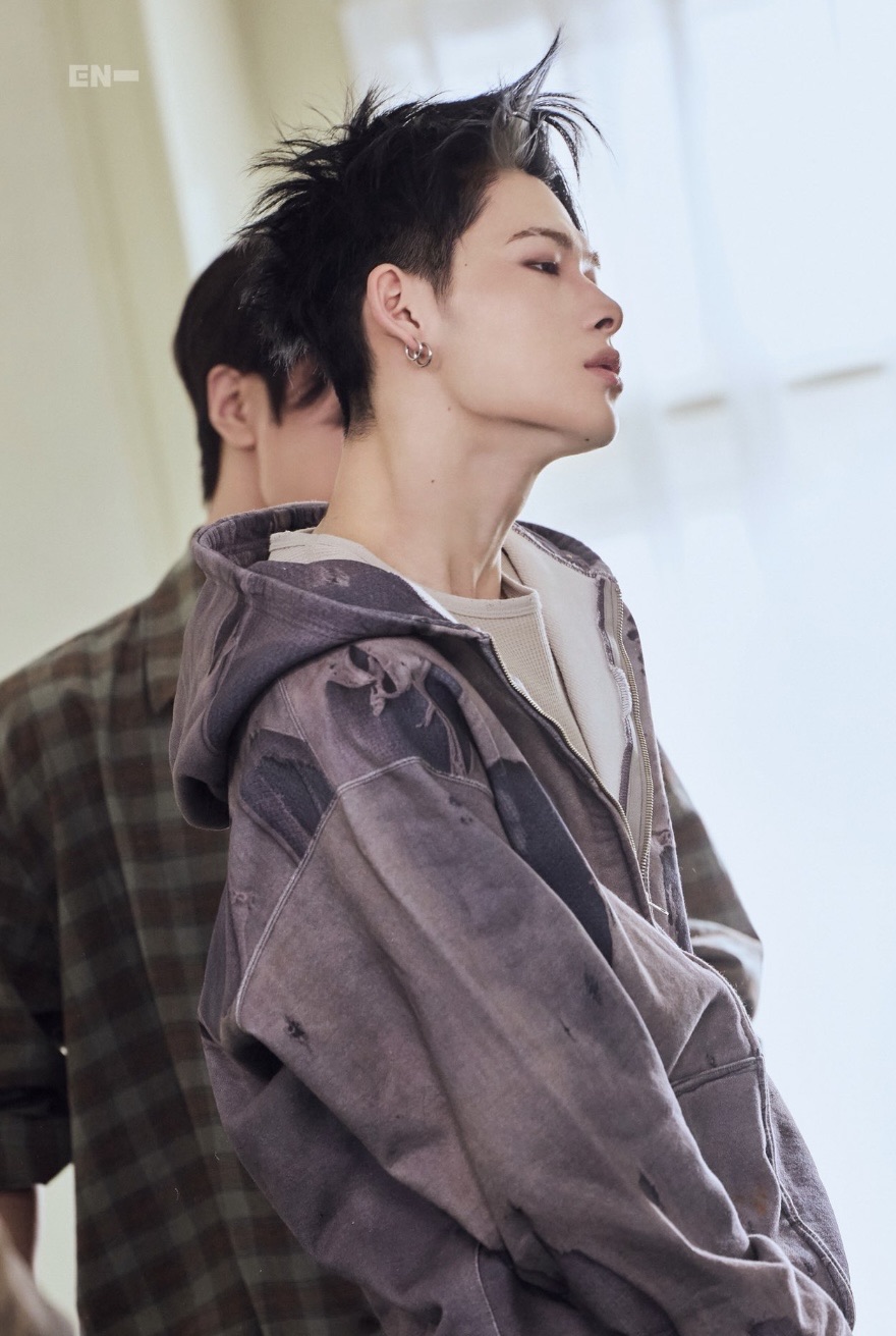 Potret di balik layar NI-KI (ENHYPEN)