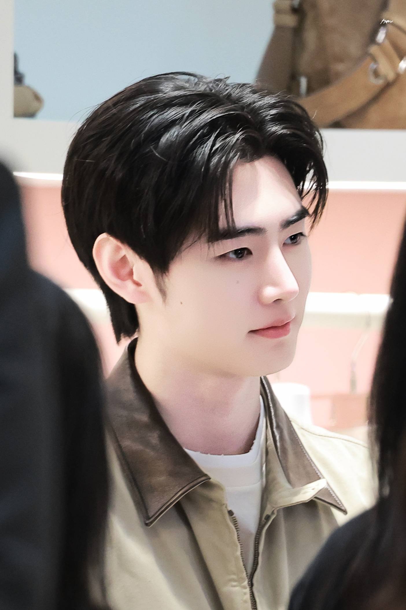 성훈 (ENHYPEN)의 최신 사진