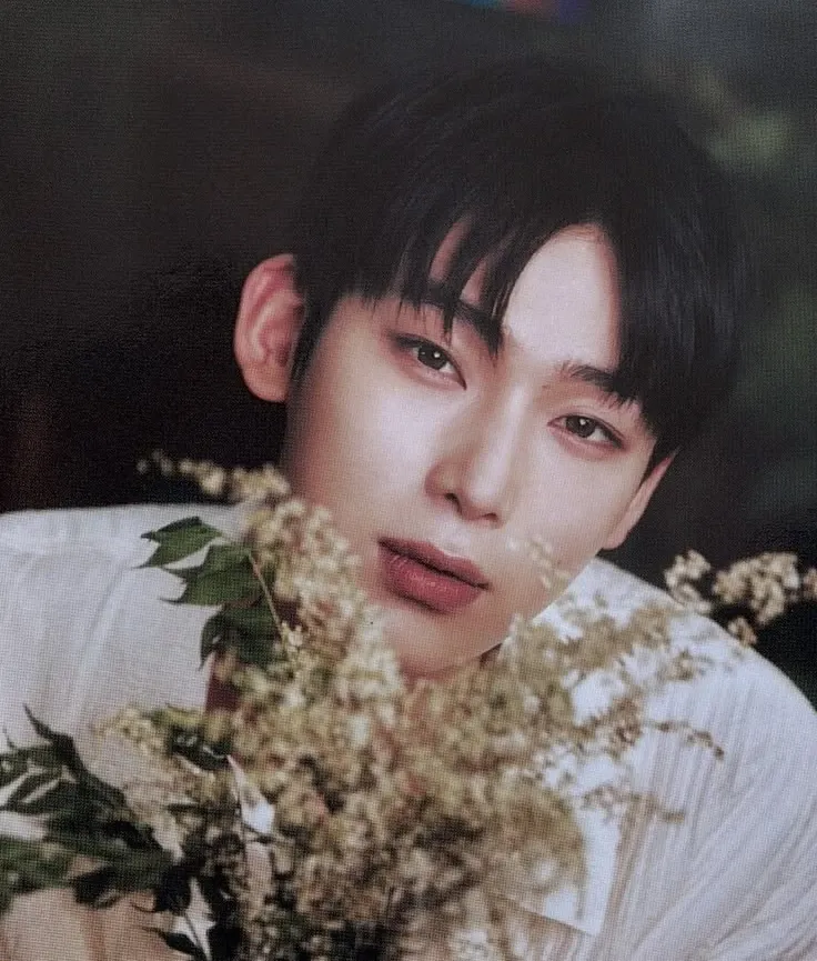 Recent activity shot of Sunoo (ENHYPEN)