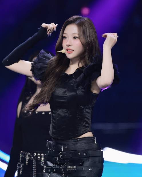 Foto aktivitas terbaru Stella (Hearts2Hearts)