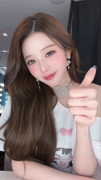 Latest photo of Jang Wonyoung (IVE)