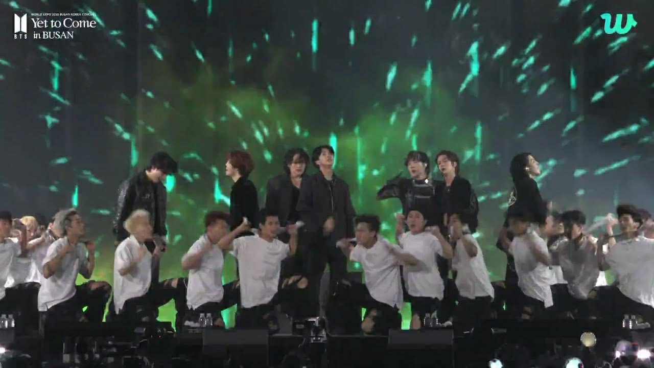 Foto terbaru j-hope (BTS)