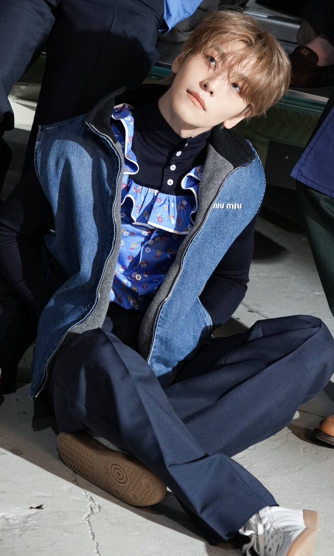 Today's most popular wallpaper in the He Xinlong (ALPHA DRIVE ONE) community