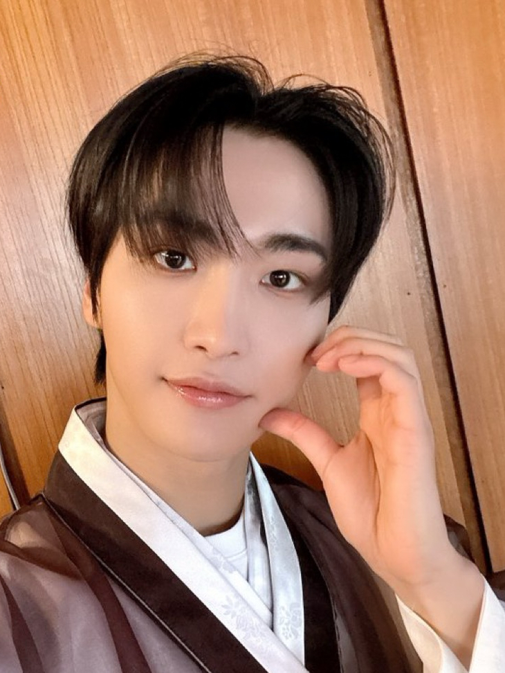 Latest photo of Seonghwa (ATEEZ)