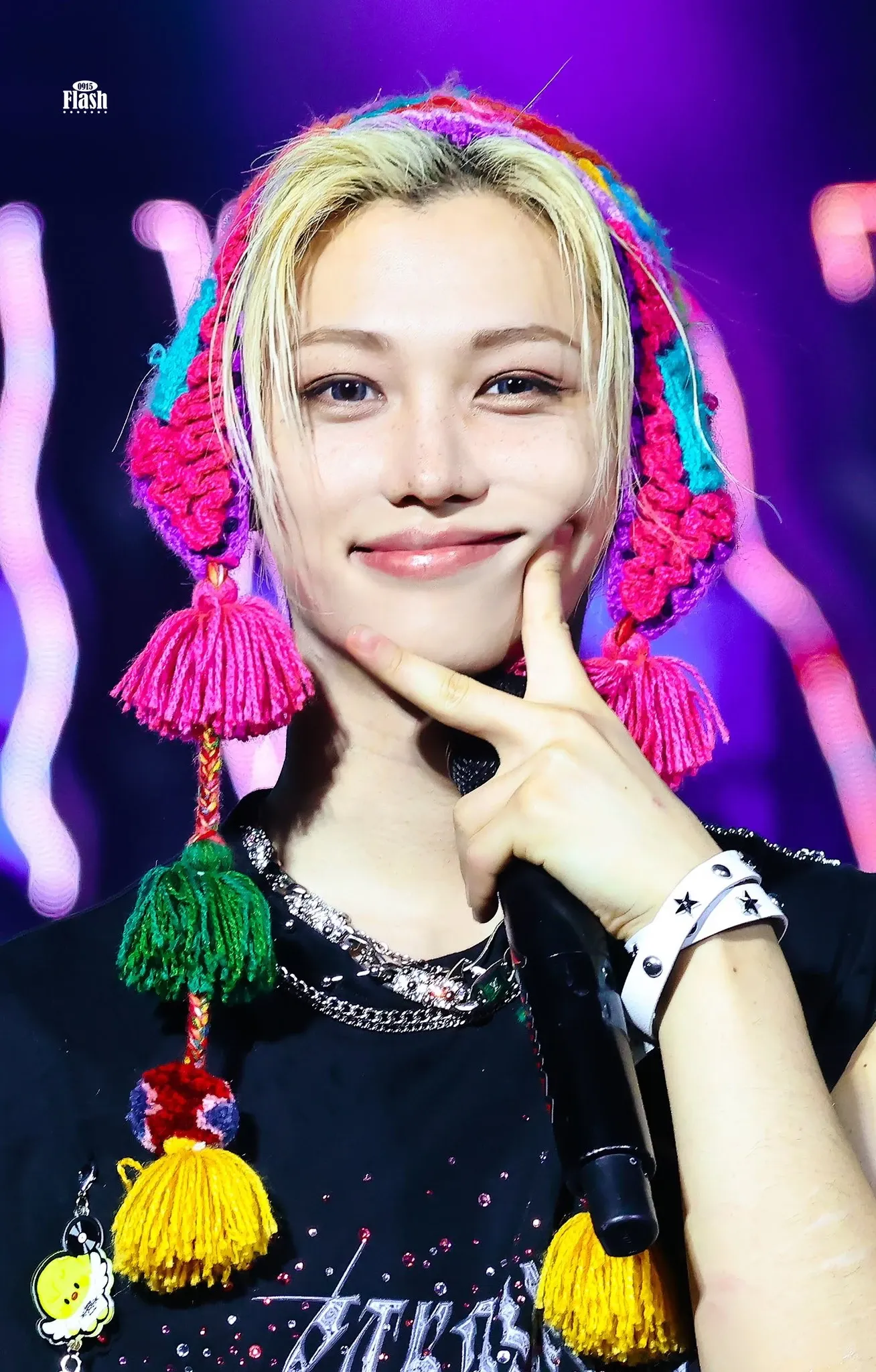 Latest photo of Felix (Stray Kids)