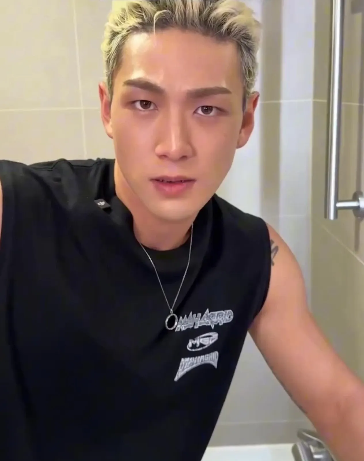 Latest photo of Baekho