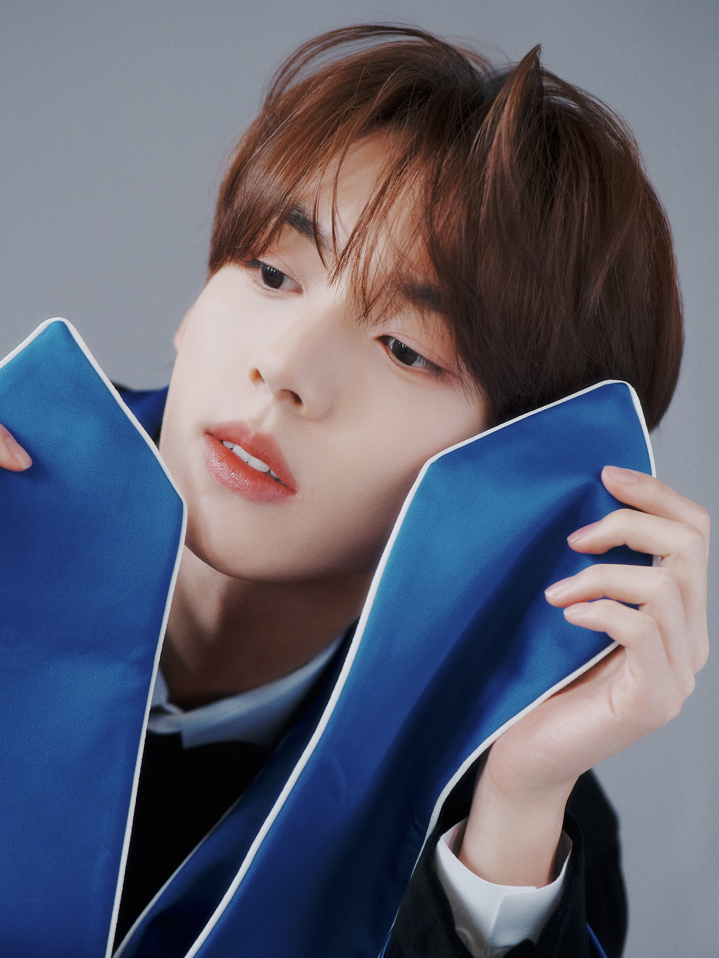 ハン・ユジン (ZEROBASEONE)の最近の活動写真