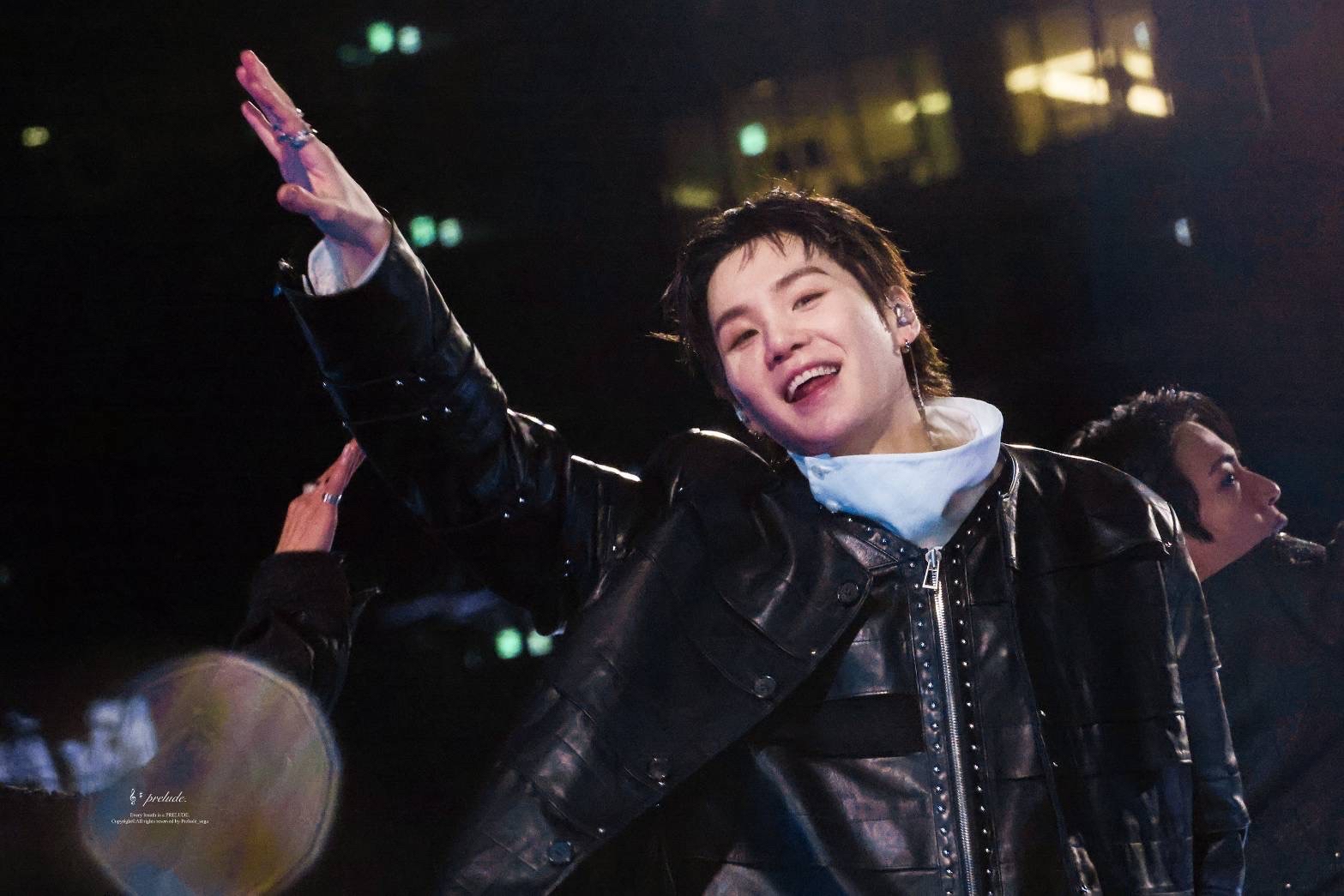 Momen yang diabadikan oleh penggemar SUGA (BTS)