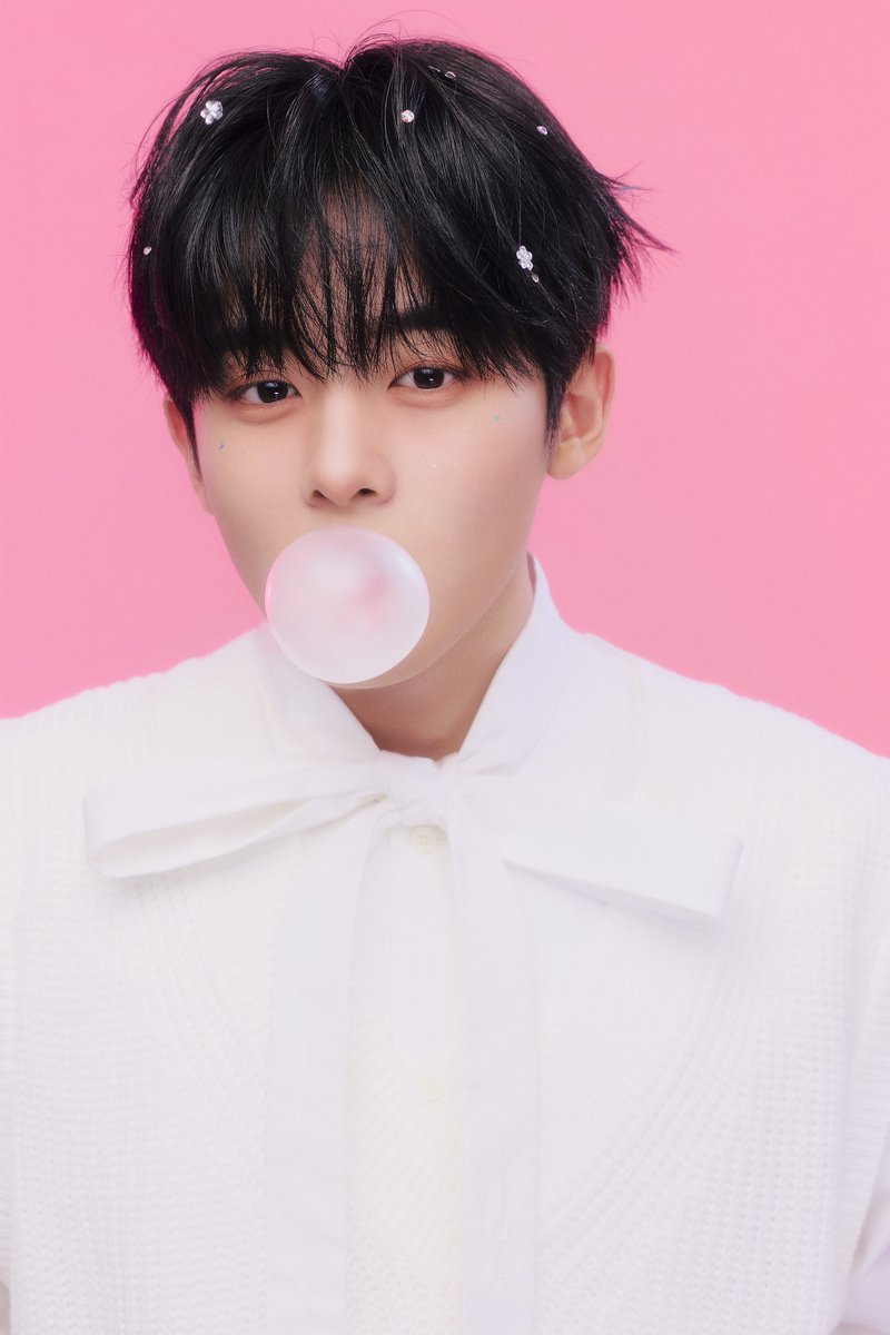 Recent activity shot of YOUNITE