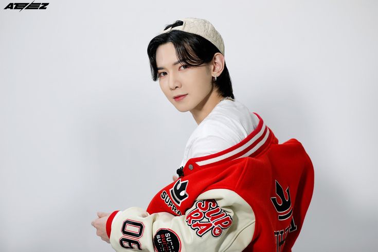 에이티즈의 비하인드 컷