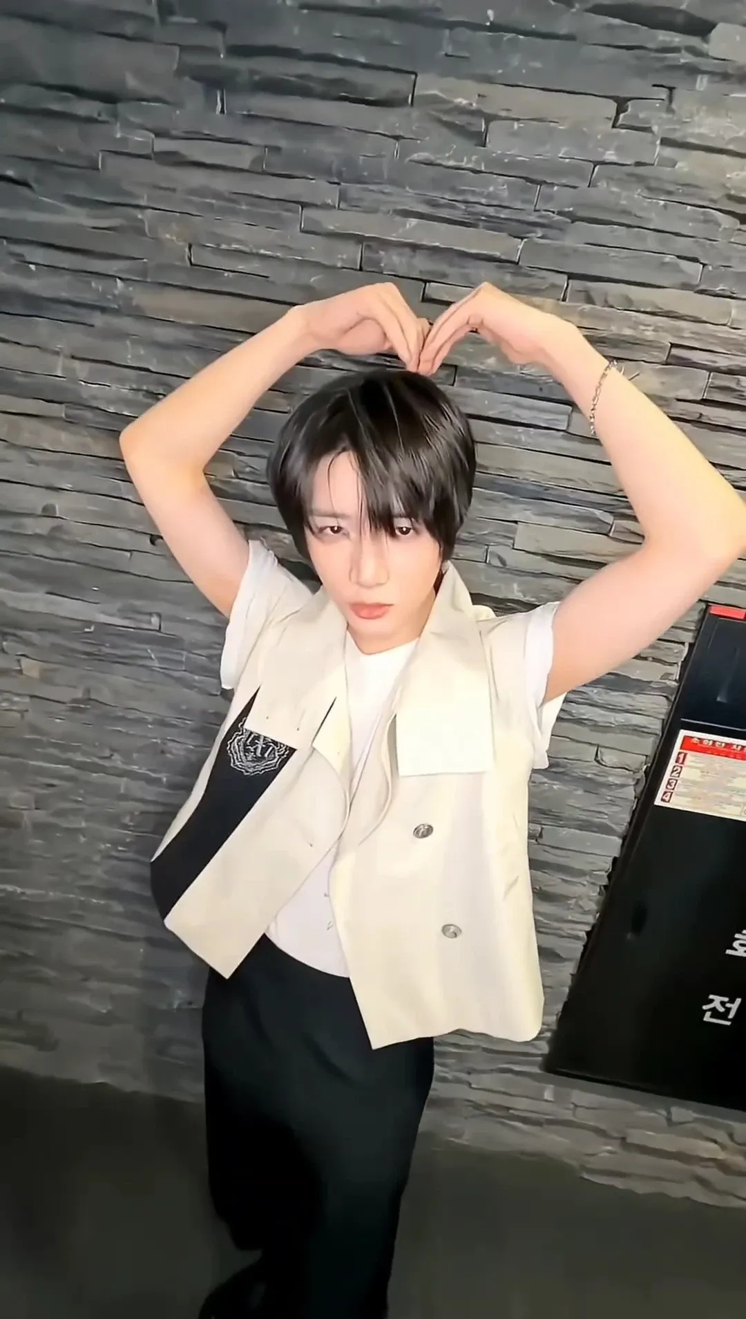 Recent activity shot of Beomgyu (TOMORROW X TOGETHER)