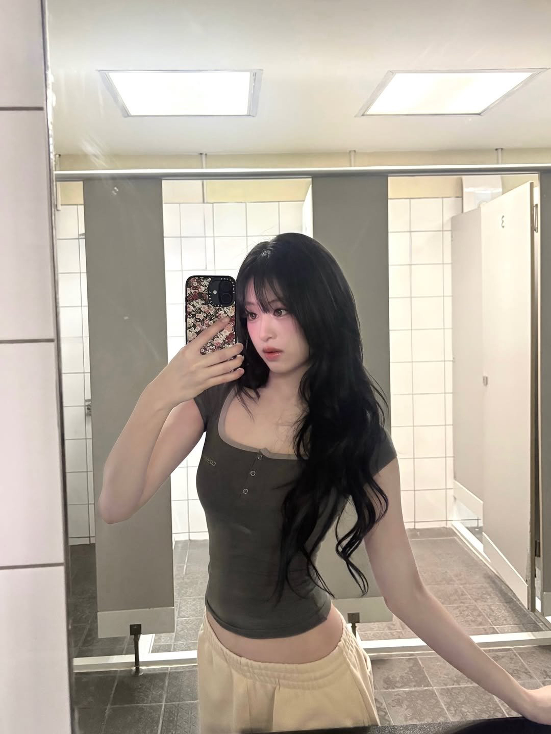 Recent activity shot of Ahyeon (BABYMONSTER)