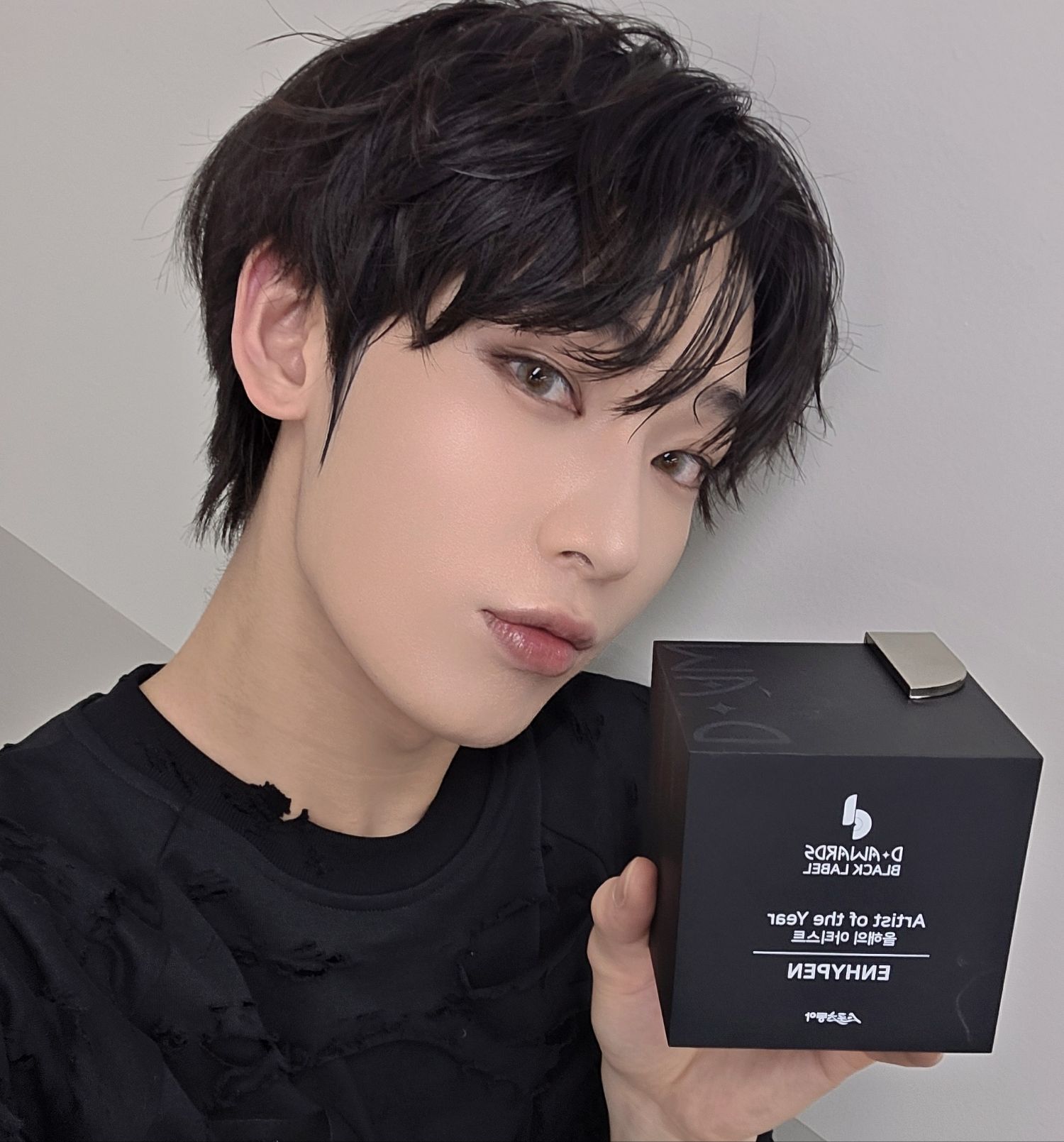 선우 (ENHYPEN)의 비하인드 컷