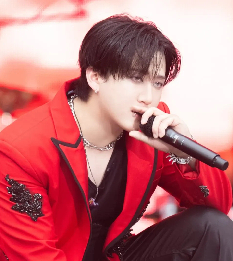A moment captured by Changbin (Stray Kids)'s fan