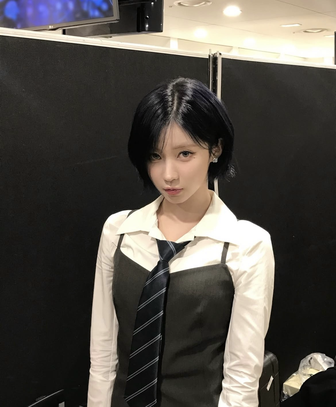 Behind-the-scenes cut of Asa (BABYMONSTER)