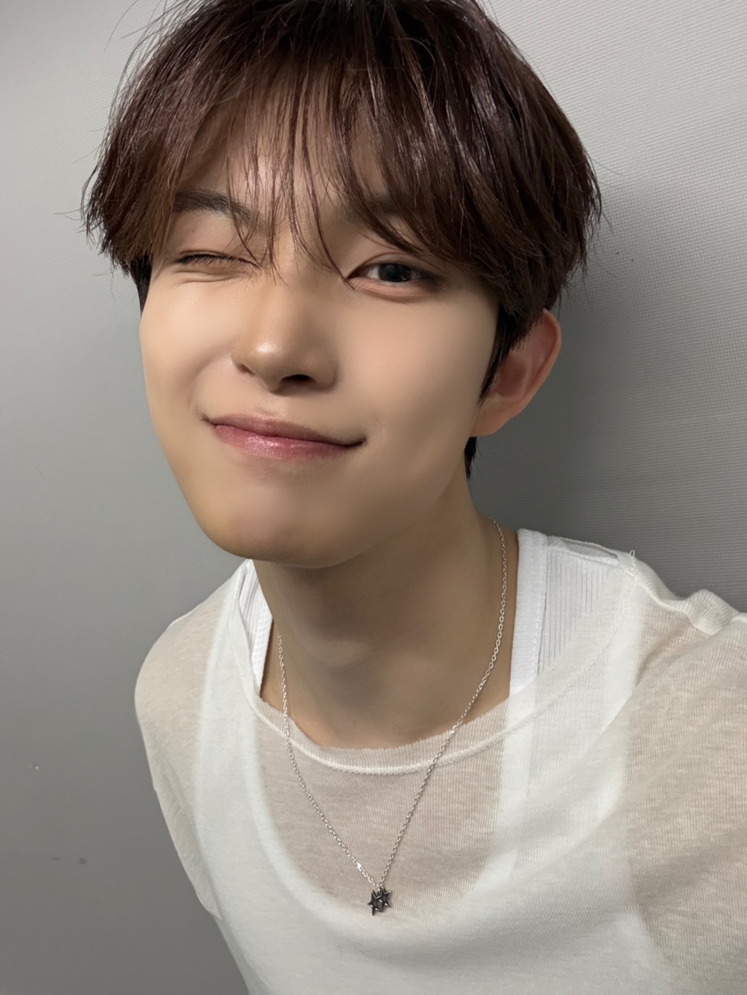 Foto aktivitas terbaru Kim Geonwoo (ALPHA DRIVE ONE)