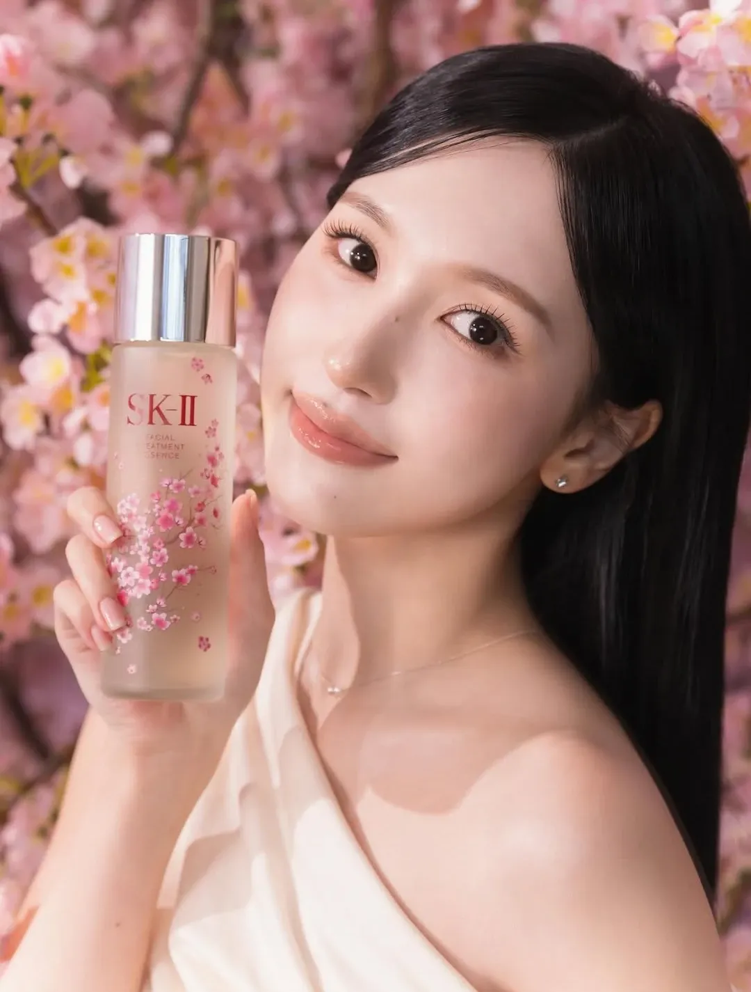 Foto aktivitas terbaru Mina (TWICE)