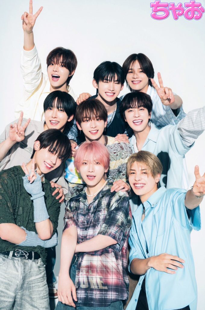 Behind-the-scenes cut of &TEAM