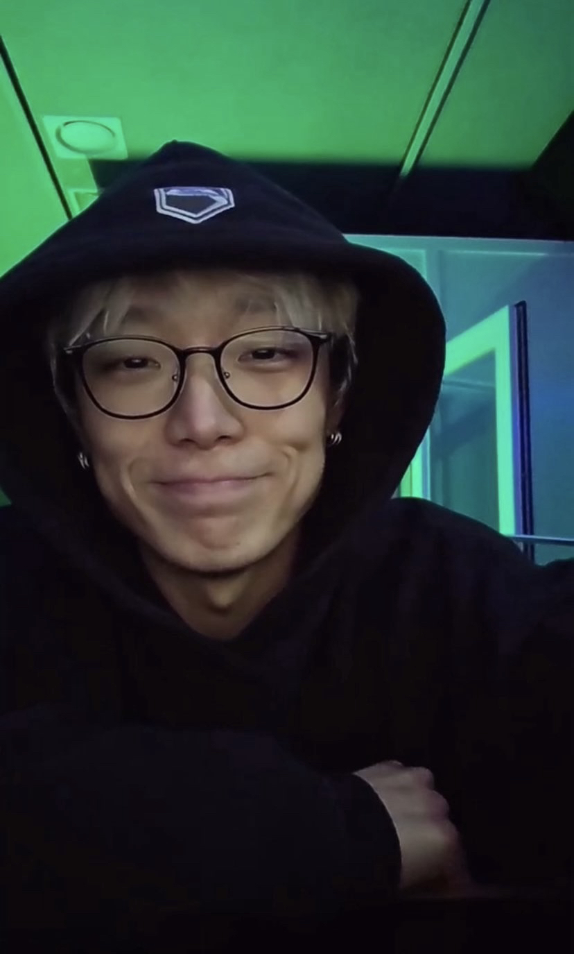 Fandom-recommended wallpaper image of BOBBY (iKON)