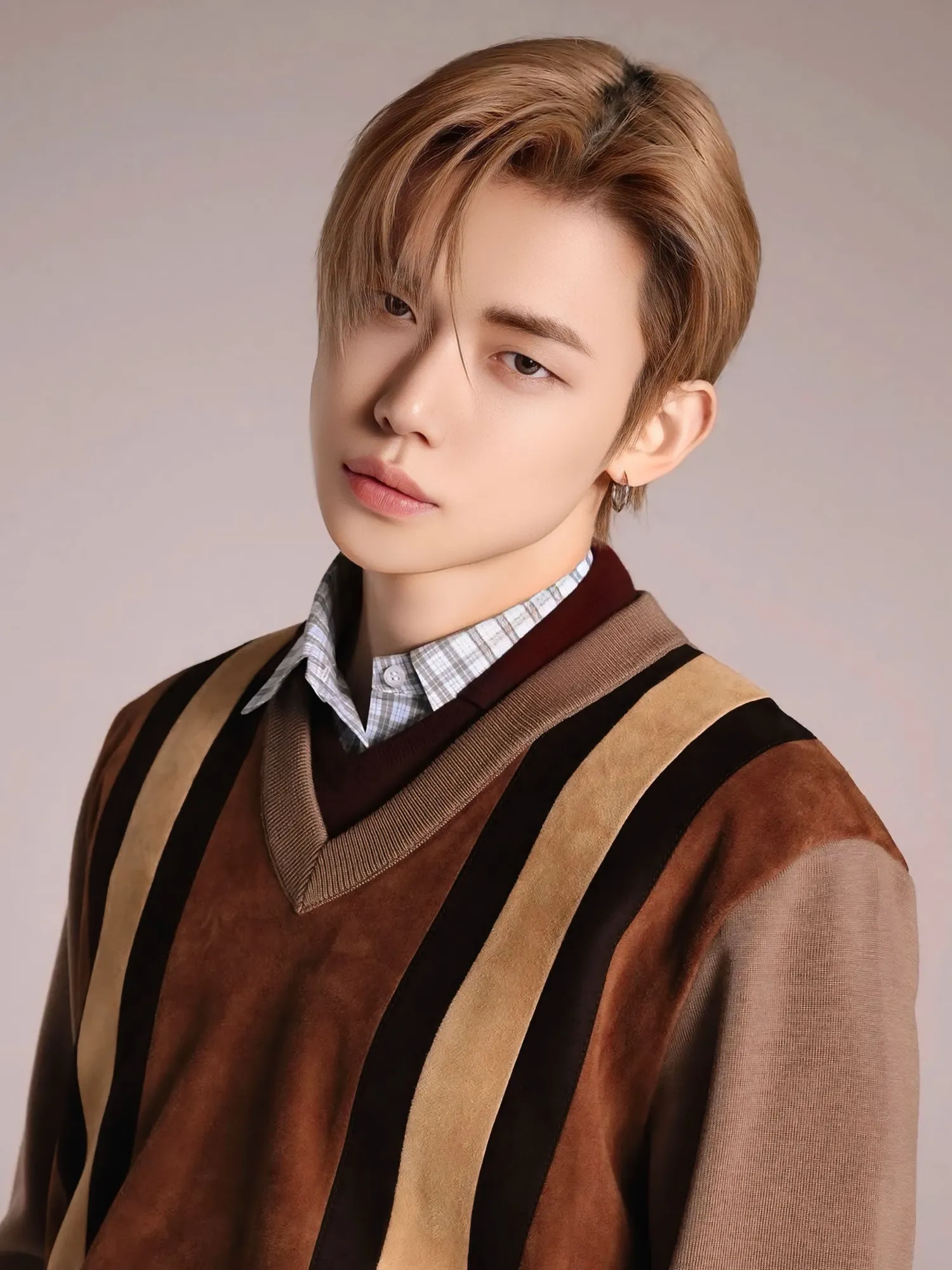Foto terbaru Yeonjun (TOMORROW X TOGETHER)