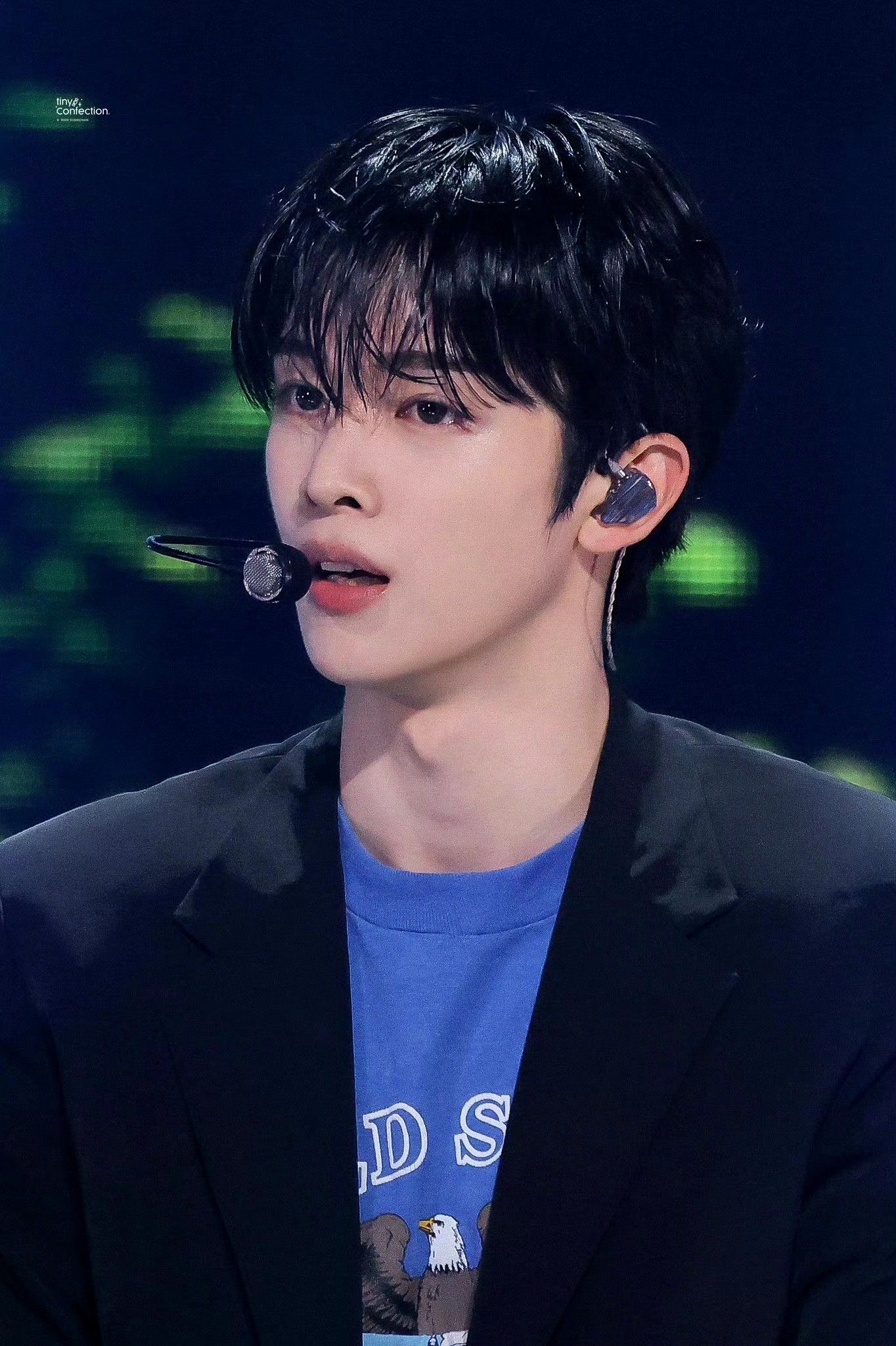 Latest photo of Sungchan (RIIZE)