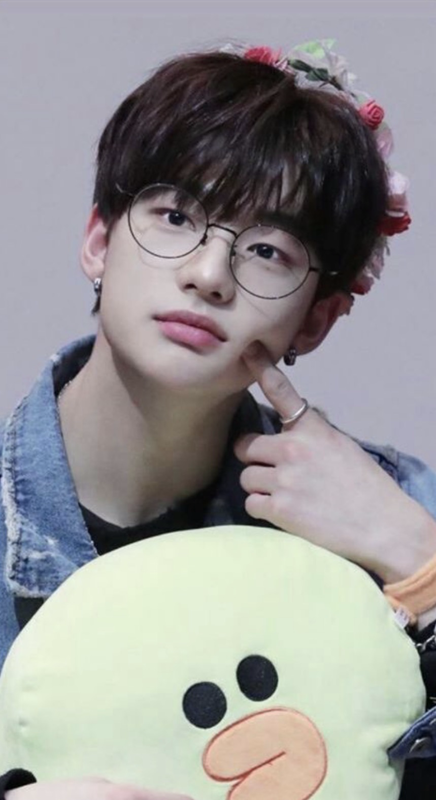 The most beloved wallpaper among Hyunjin (Stray Kids)'s fans