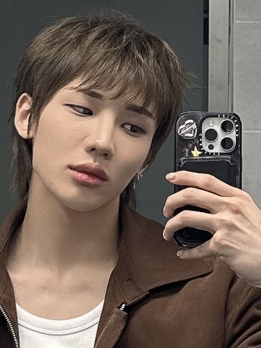 A moment captured by Junhyeok (TNX)'s fan