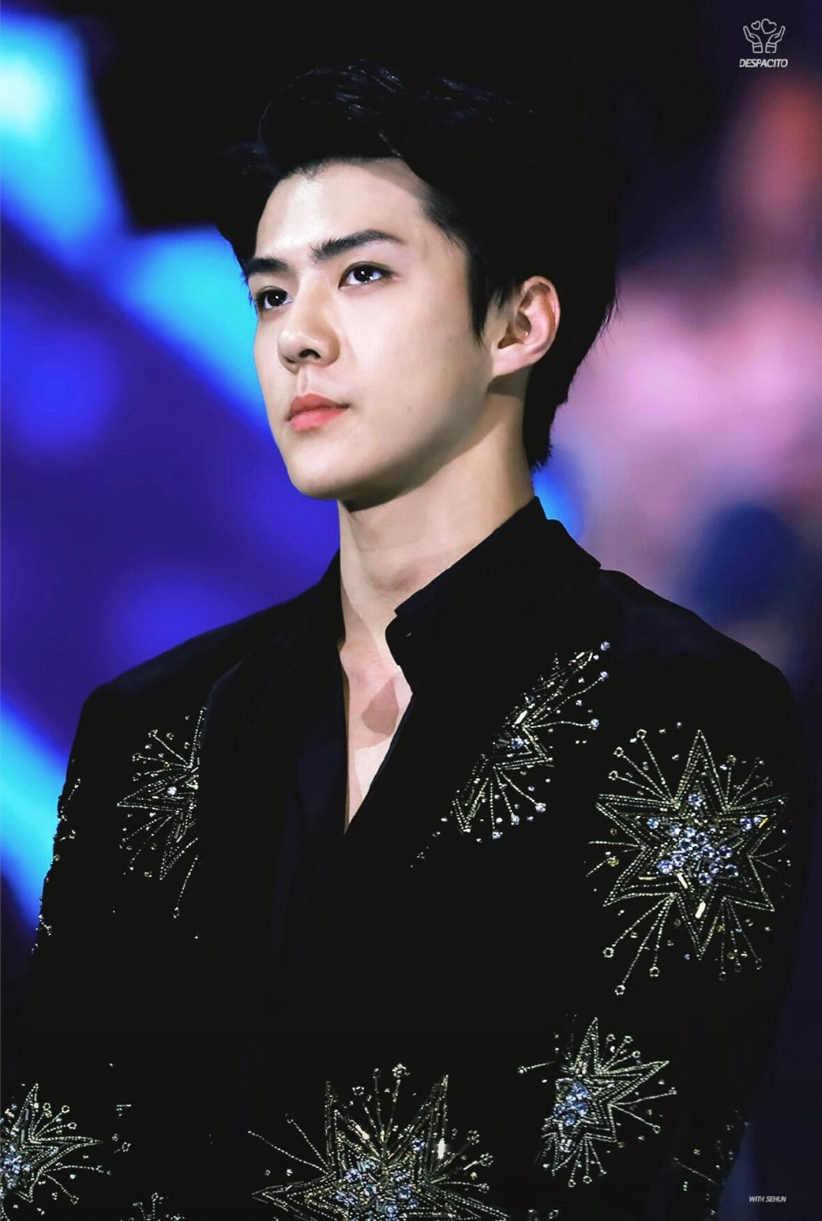 세훈 (EXO) 최근 활동샷