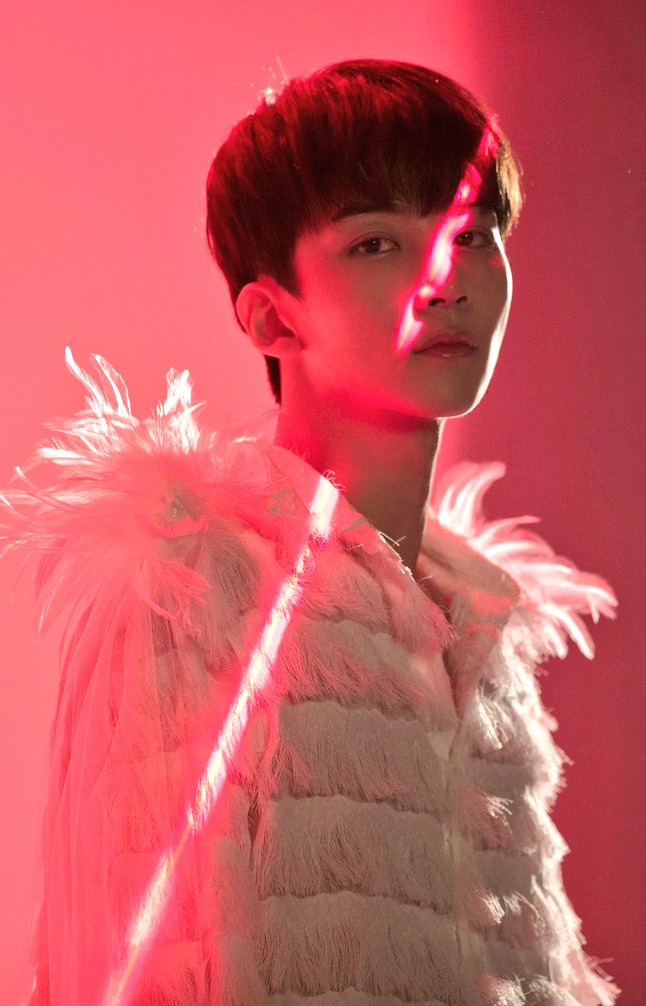 Behind-the-scenes cut of Jeonghan (SEVENTEEN)